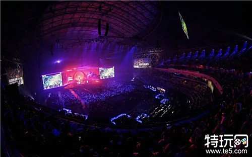 弗里克通过 弗里克通过