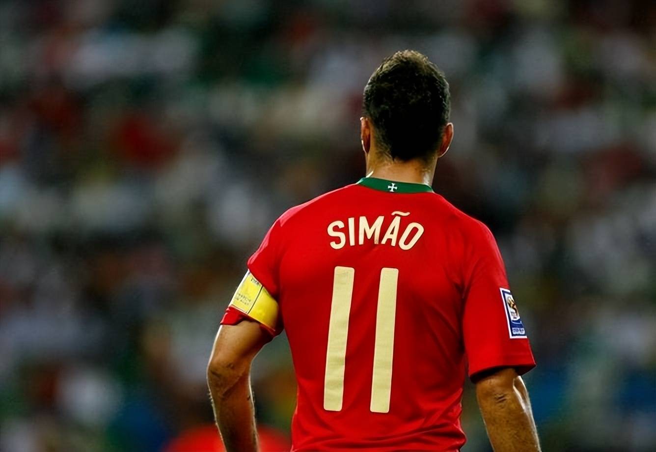 教练决定暂 教练决定暂