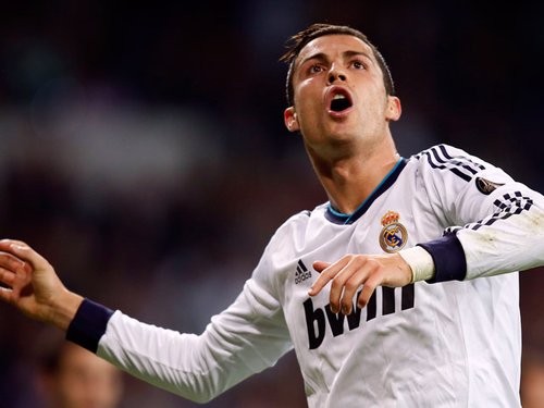 在密切关注 在密切关注