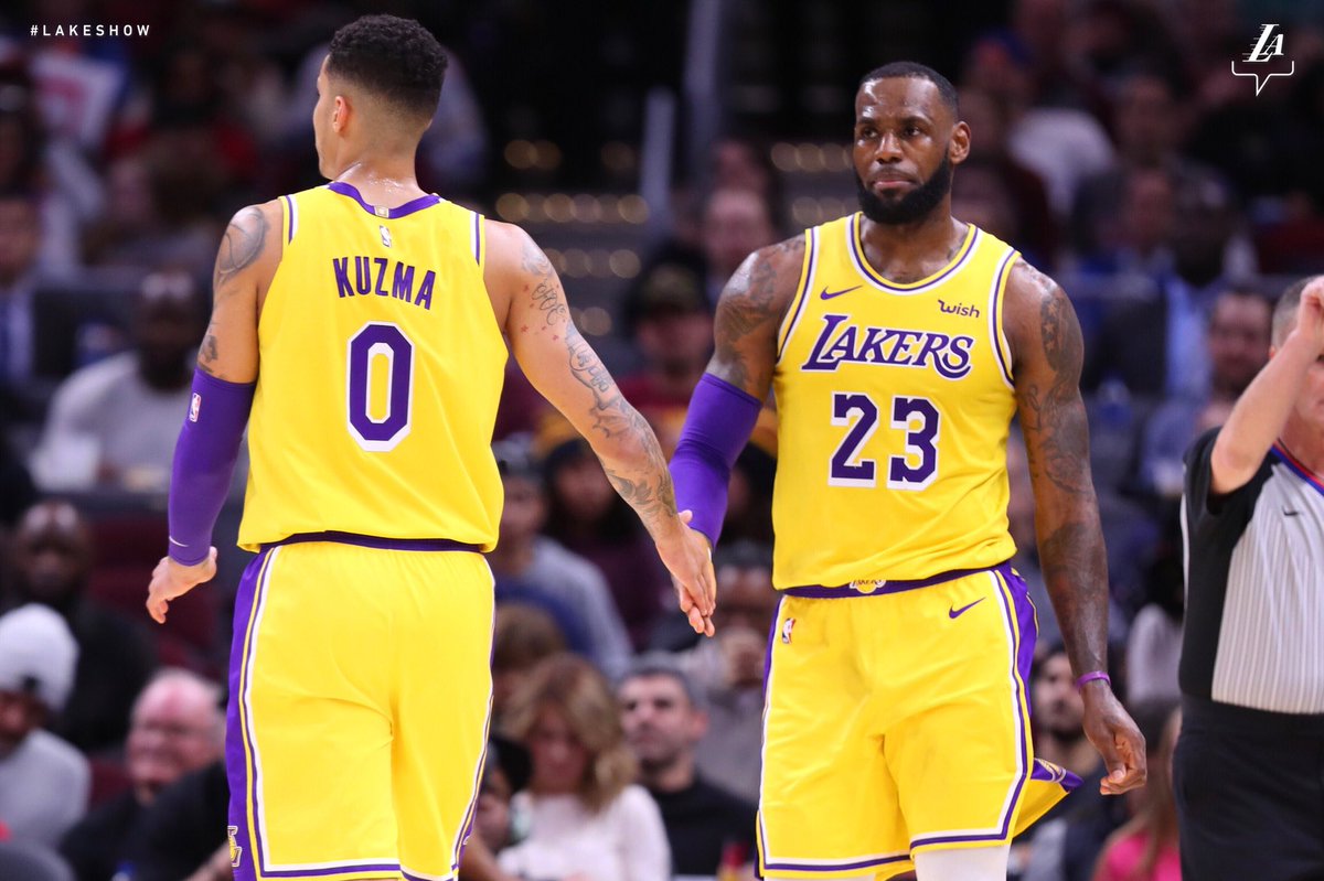 中占据优势 中占据优势