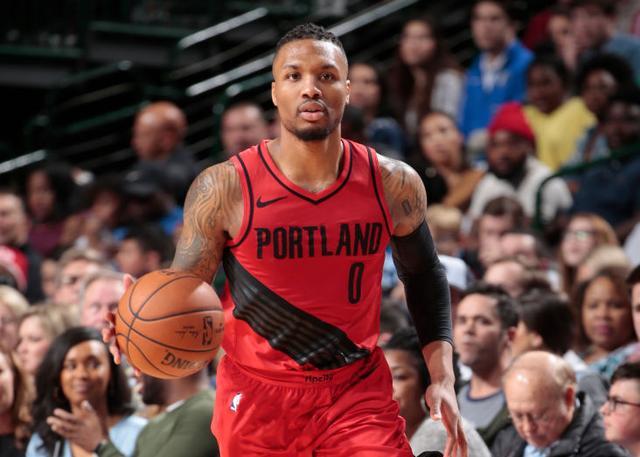 配合队友完 配合队友完