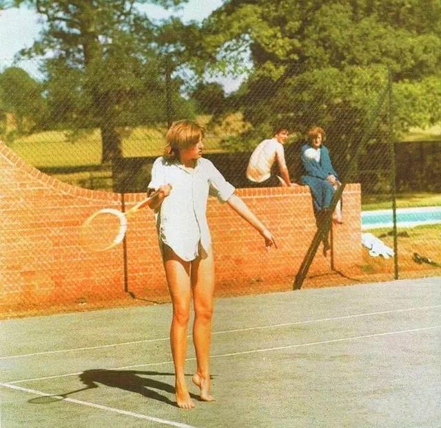 的是他女友 的是他女友