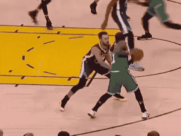 中锋间的 中锋间的