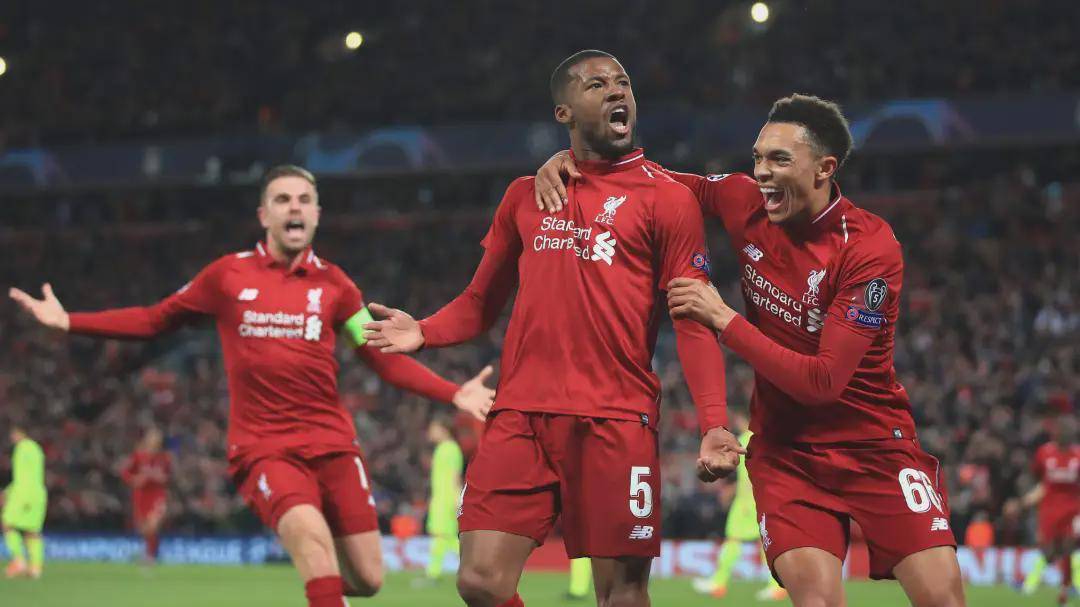 在联盟飞球 在联盟飞球